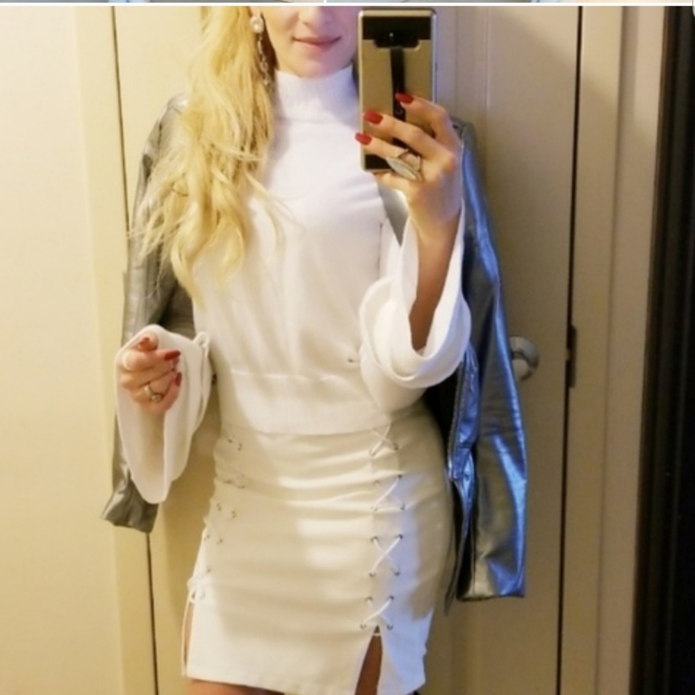 Lace detailed skirt - Picture 2 of 7